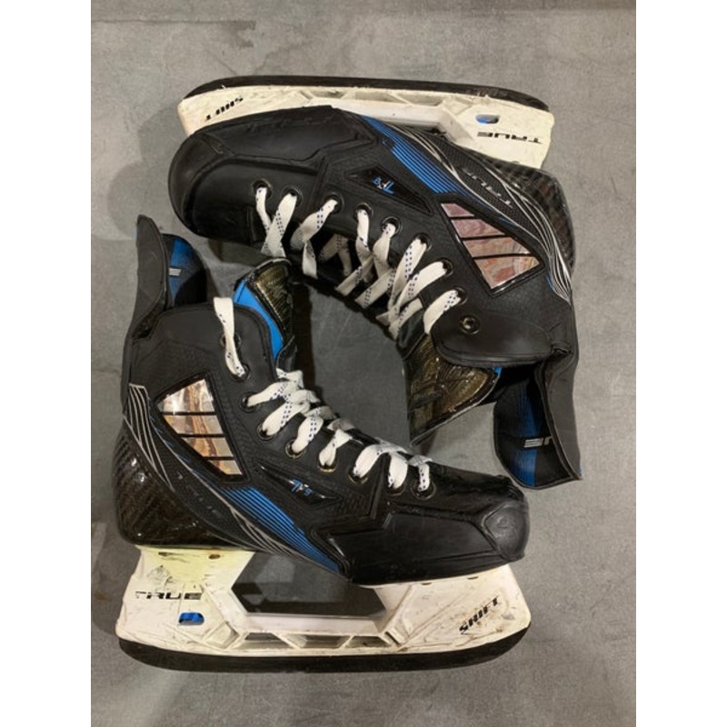 True TF9 Hockey Skates | INT 4 | Regular