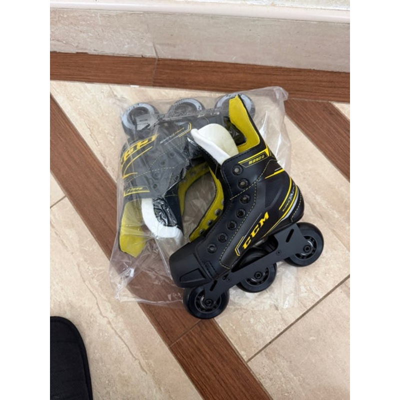 CCM Super Tacks 9350 Inline Skates Regular Width Size 12 (New)