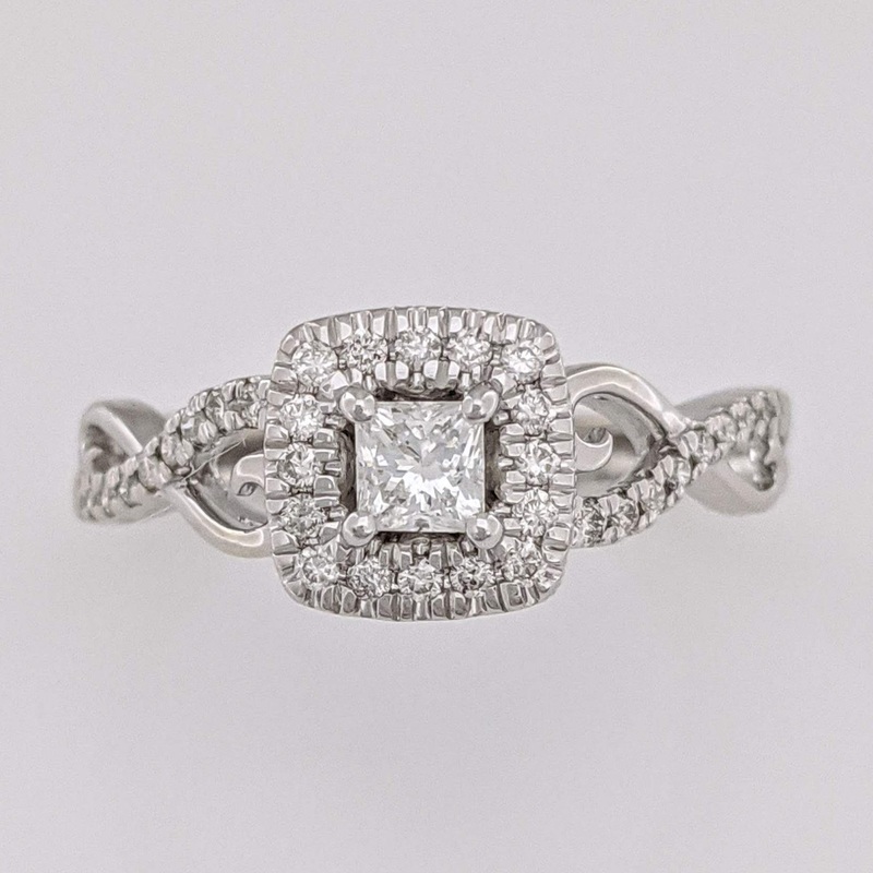 10K WHITE .48 CARAT TOTAL WEIGHT SI2 H DIAMOND PRINCESS CUT (1) ROUND (36) ESTATE HALO TWIST RING 2.8 GRAMS