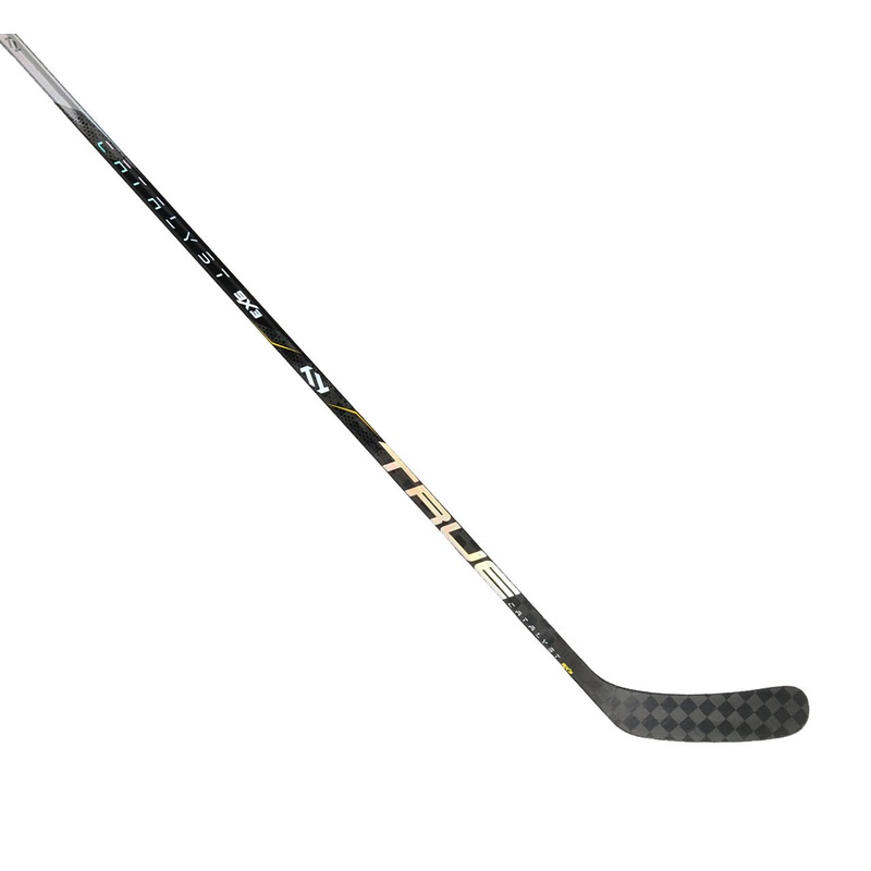 Left – Simon Lavigne Catalyst 9X3 105 Flex Stick