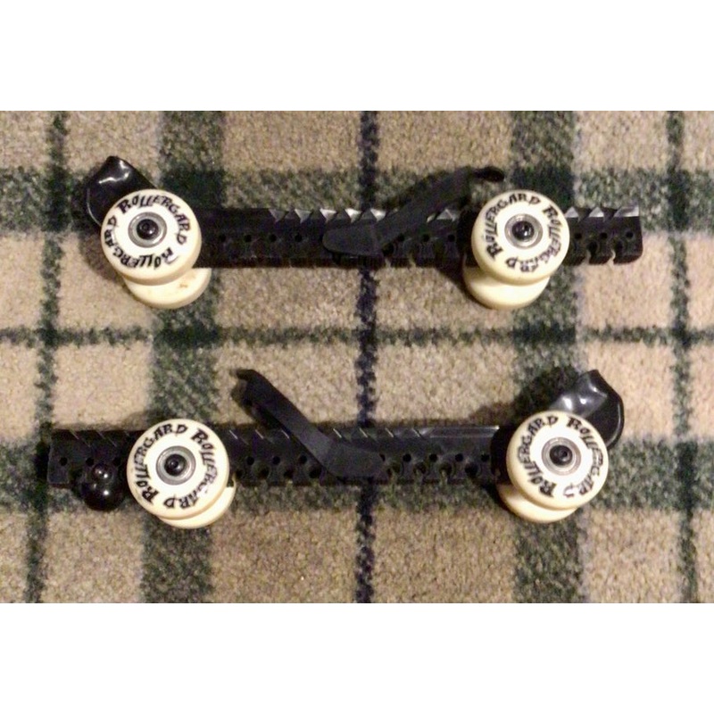 Hockey skate guards with wheels Rollergards