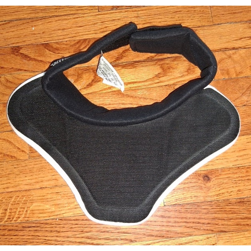 DR PGB hockey neck protector Senior Med/LG
