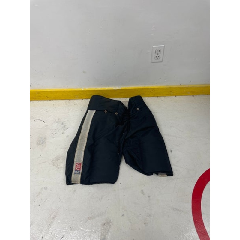 Hockey thigh pads