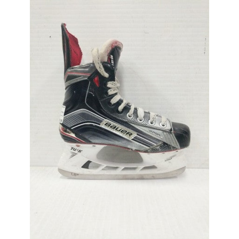 Used Bauer X900 EE Junior 03.5 Ice Hockey Skates 11860-S000274678